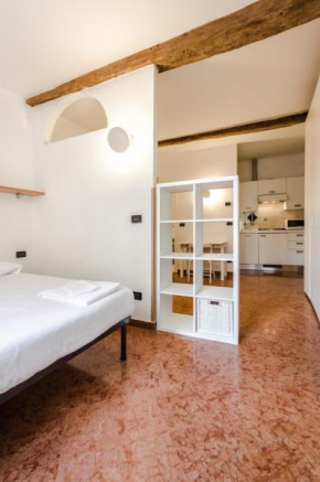 Realkasa DeMarchi Flat Bologna